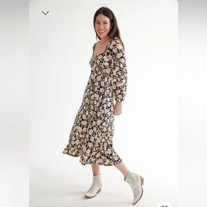 Carly Jean Los Angeles Mari Dress